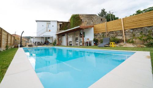 King Room with Pool View