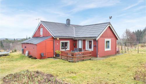 Three-Bedroom Vacation Home 