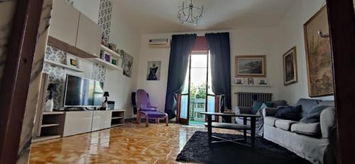 Three-Bedroom Apartment - High Floor