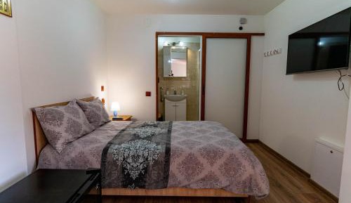 Double Room with Private Bathroom