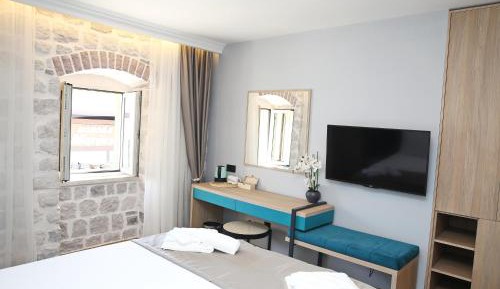 Deluxe Double Room with Sea View