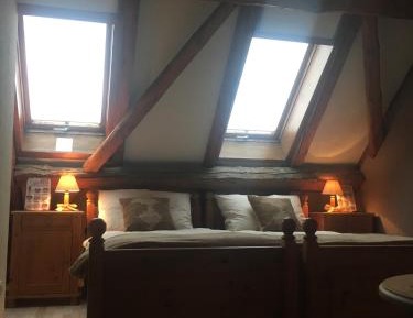 Twin Room with Private Bathroom