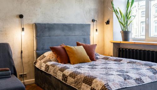 Deluxe Studio with Bath