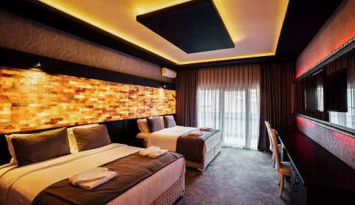 VIP Room with Two Queen Beds and Balcony