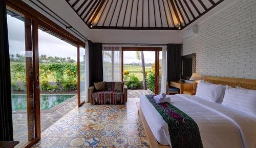 Villa with Private Pool