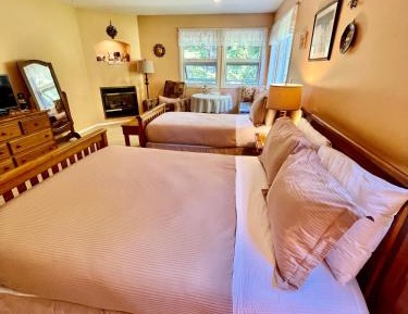 Queen Room