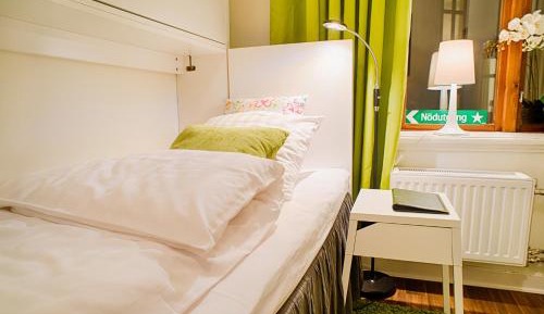 Small Single Room with Extra Bed