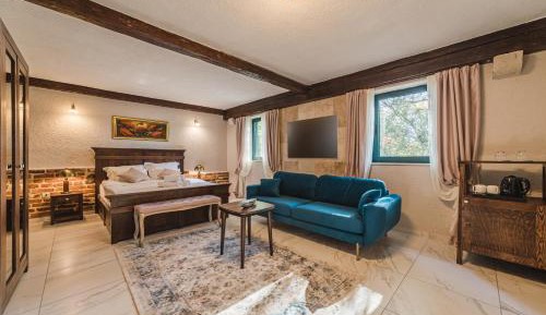 Triple Room with Balcony