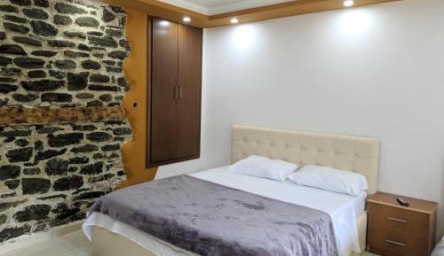 Basic Triple Room