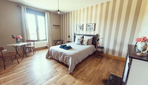 Queen Room with Garden View