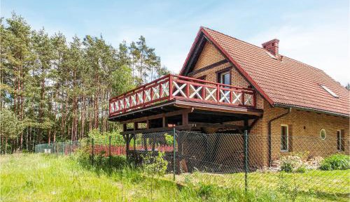 Three-Bedroom Holiday Home 