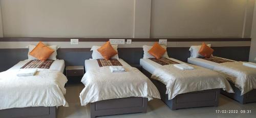 Deluxe Quadruple Room