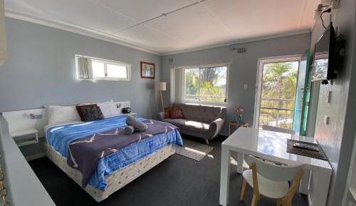 Deluxe Queen Room