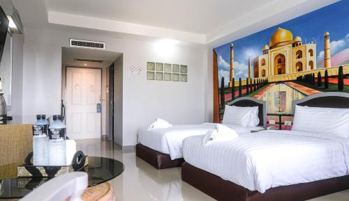 Deluxe Twin Room