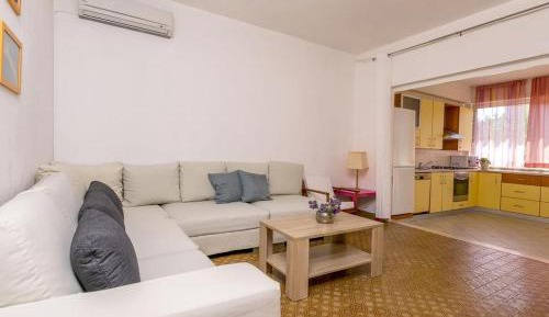 Four-Bedroom Holiday Home