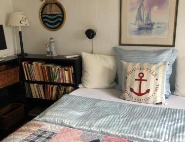 Budget Single Room