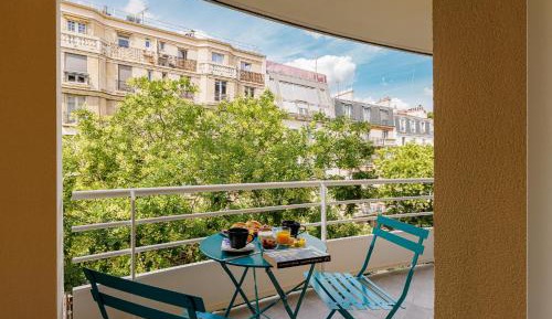 Quadruple Room with Balcony