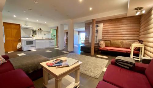 Two-Bedroom Suite
