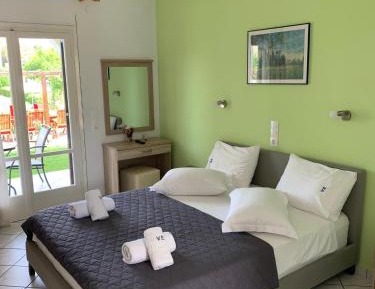 Studio with Sea View (2 Adults)