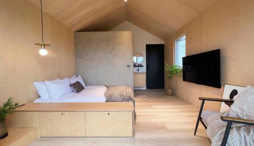 One-Bedroom Chalet