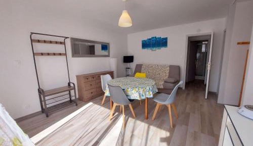 Apartment (6 Adults)