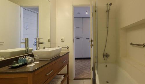 Play Suite with Sea View