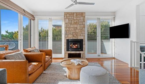 Four-Bedroom Holiday Home