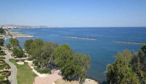 Double or Twin Room with Sea View
