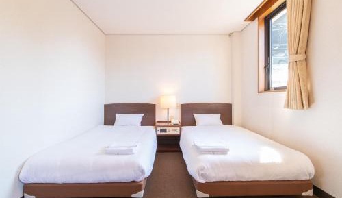 Standard Twin Room - Non-Smoking