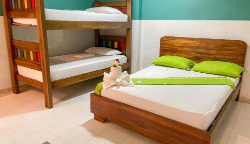 Quadruple Room with Private Bathroom