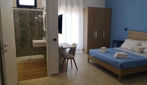 Triple Room with Private Bathroom