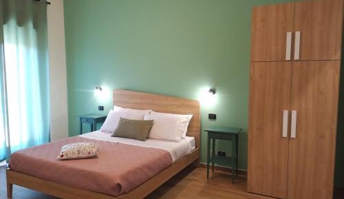 Deluxe Double Room with Shower