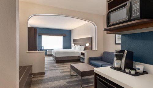 King Suite with Sofa Bed