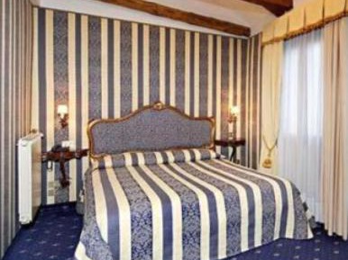 Superior Double Room with Private Terrace