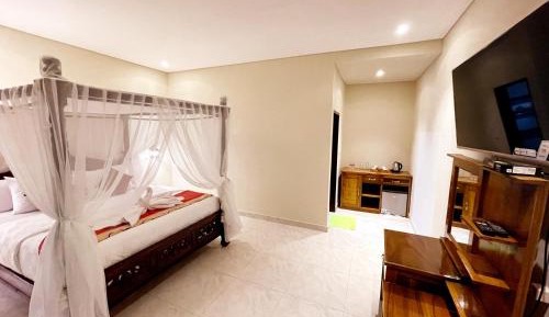 Superior King Suite