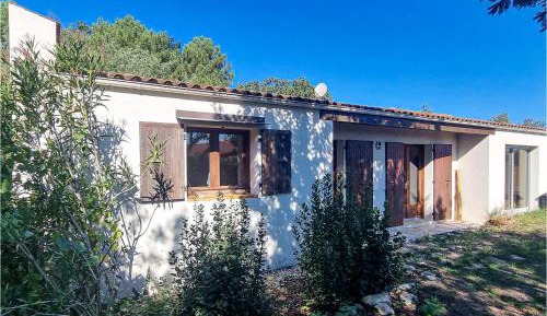 Four-Bedroom Holiday Home