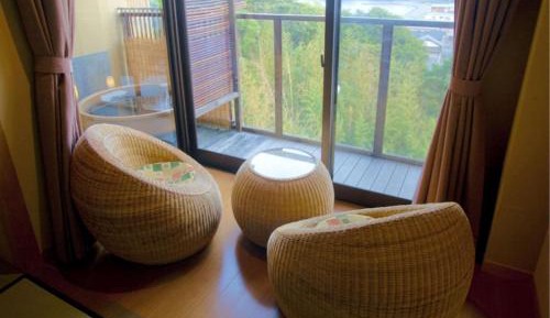 Japanese Room with Open-Air Hot Spring Bath