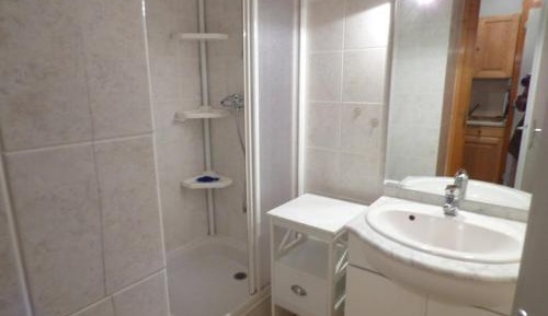Apartment (4 Adults)
