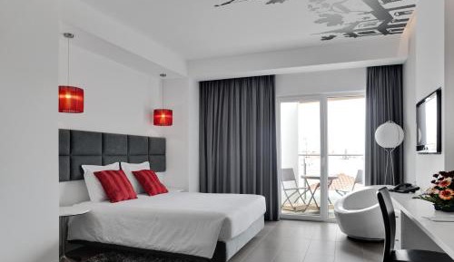 Superior Double Room with Balcony