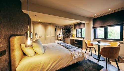 King Suite with Balcony