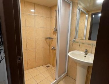 Budget Single Room