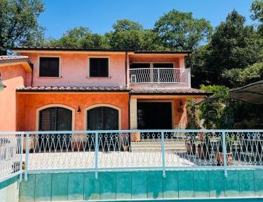 Villa