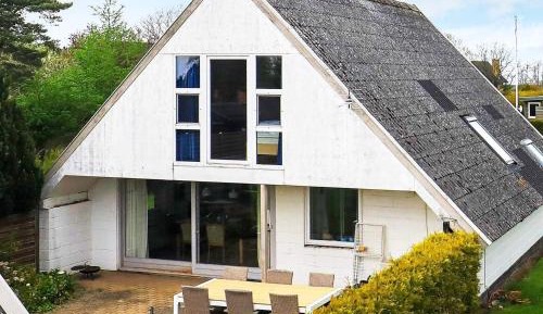 Two-Bedroom Holiday Home