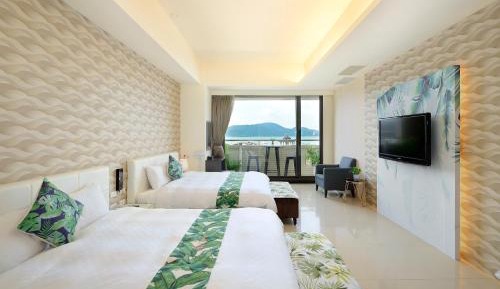 Quadruple Room with Balcony(Lower Floor)