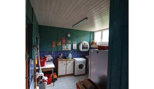 Holiday Home (9 Adults)