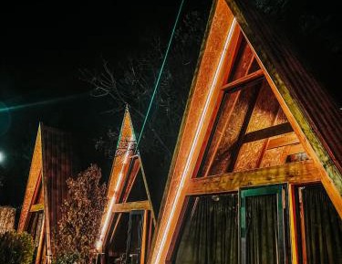 Deluxe Bungalow with Garden View