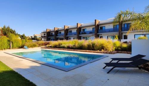 Three-Bedroom Townhouse