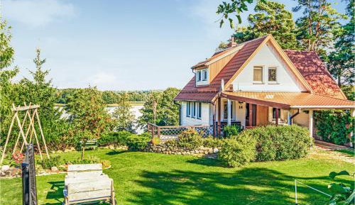 Three-Bedroom Holiday Home 
