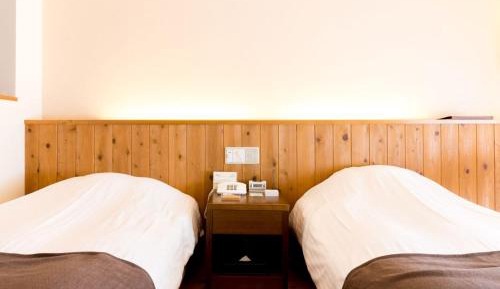 Twin Room with Shared Bathroom - Non Smoking