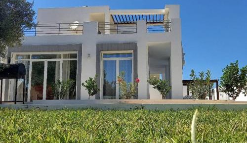 Deluxe Villa